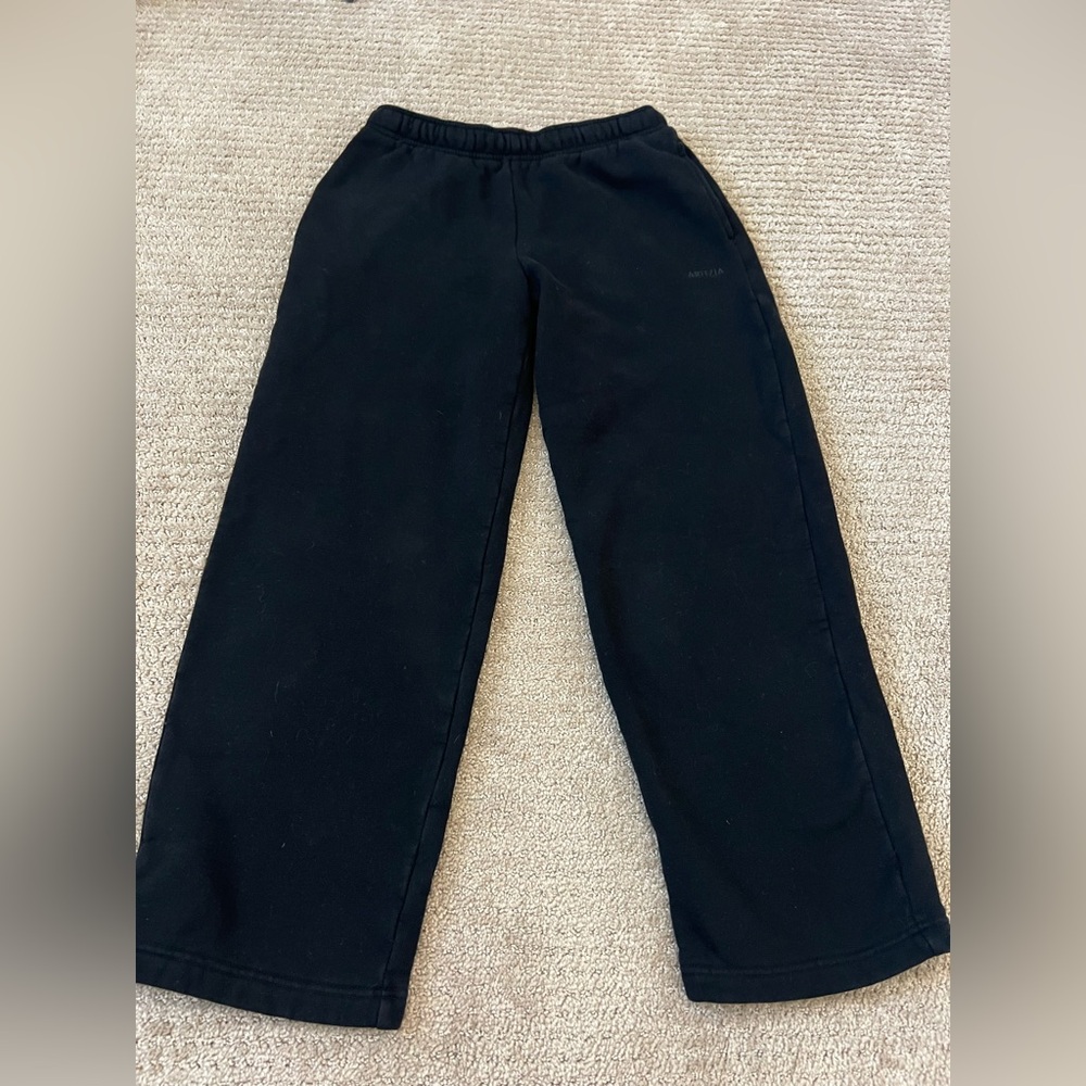 Aritzia Cozy Sweatfleece Mega Straight Sweatpant